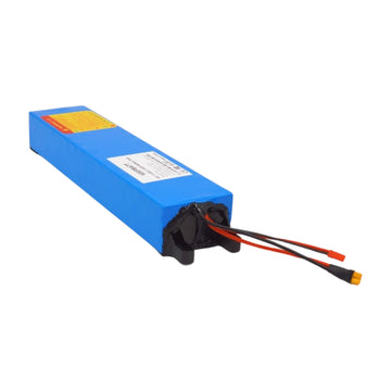 KEEPBATT 36V 10.5Ah 18650 Batteria di ricambio per E-scooter